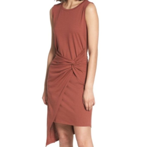 Chelsea28 - Trouvé Knot Dress - Picture 1 of 6